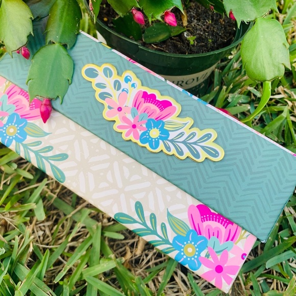 Life Is Beautiful Keepsake Gift Box 7x5 - Picture 5 of 8